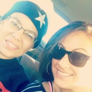 Meet your Posher, Danni